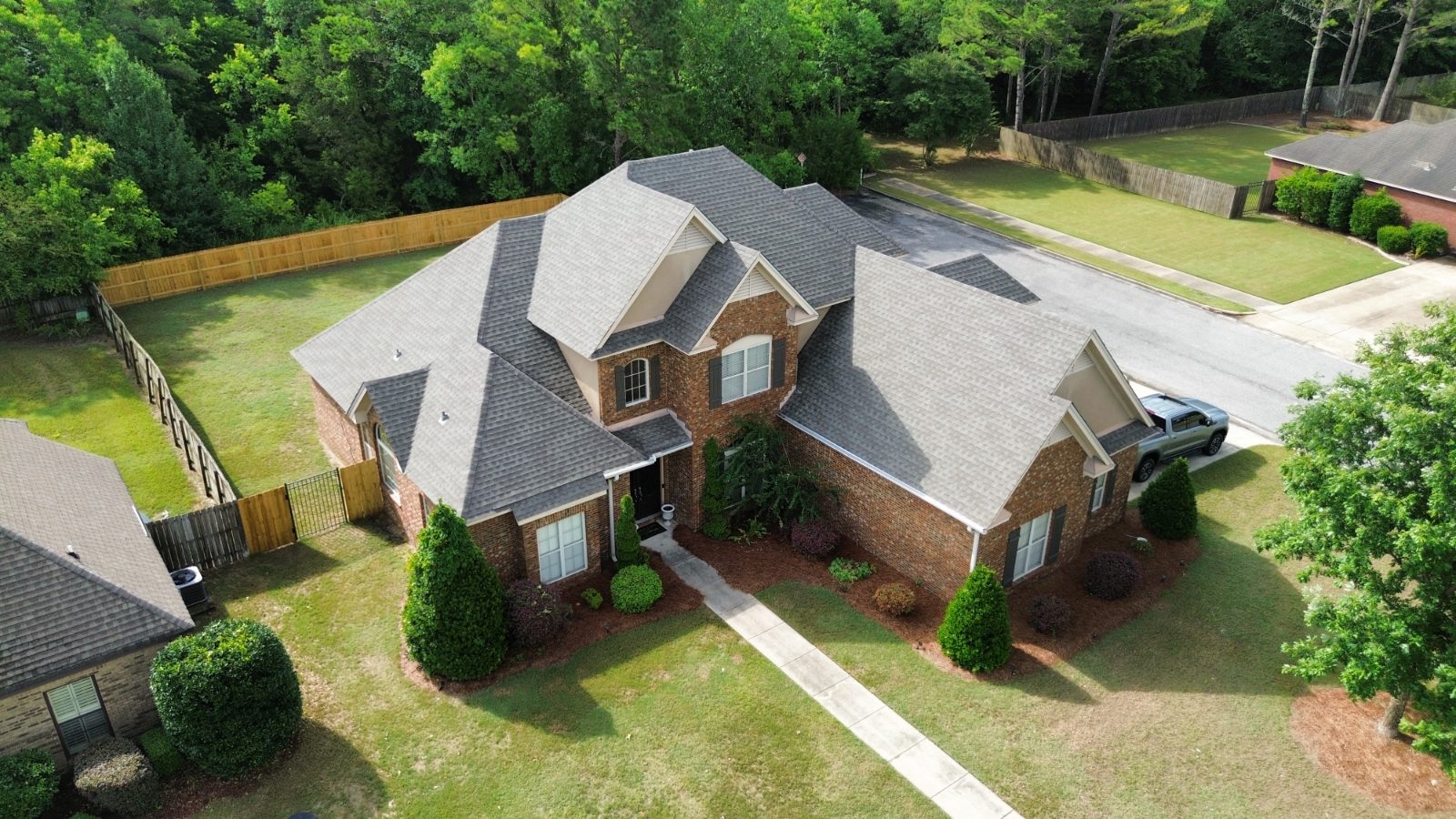 Completed roof replacement on a Birmingham, Alabama home