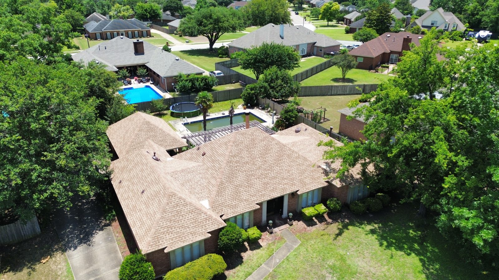 Completed roof replacement on a Montgomery, Alabama home